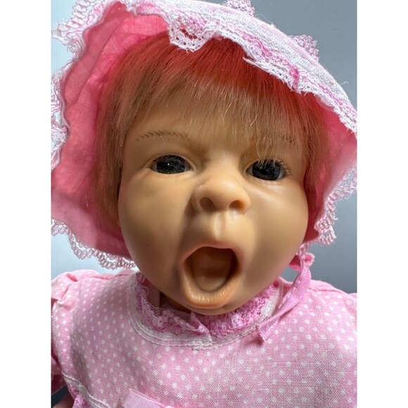 Berenguer 15" Angry Face Crying Baby Blue Eye Blonde Doll Pink Outfit & Bonnet - Picture 8 of 9